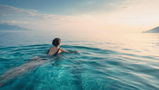 Traumdeutung schwimmen im Meer