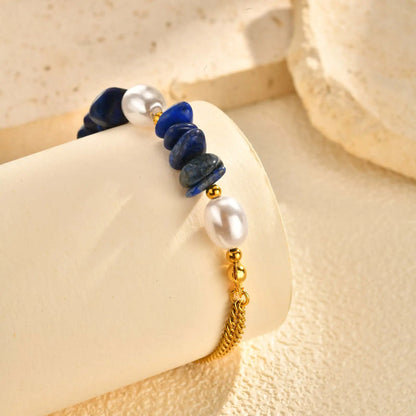 Lapislazuli Elegance Armband nah im Fokus