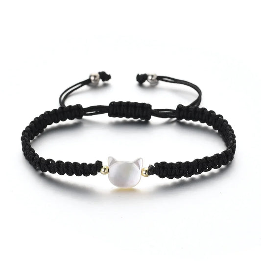 Mondstein Katzen Armband mit einem weißen Stein