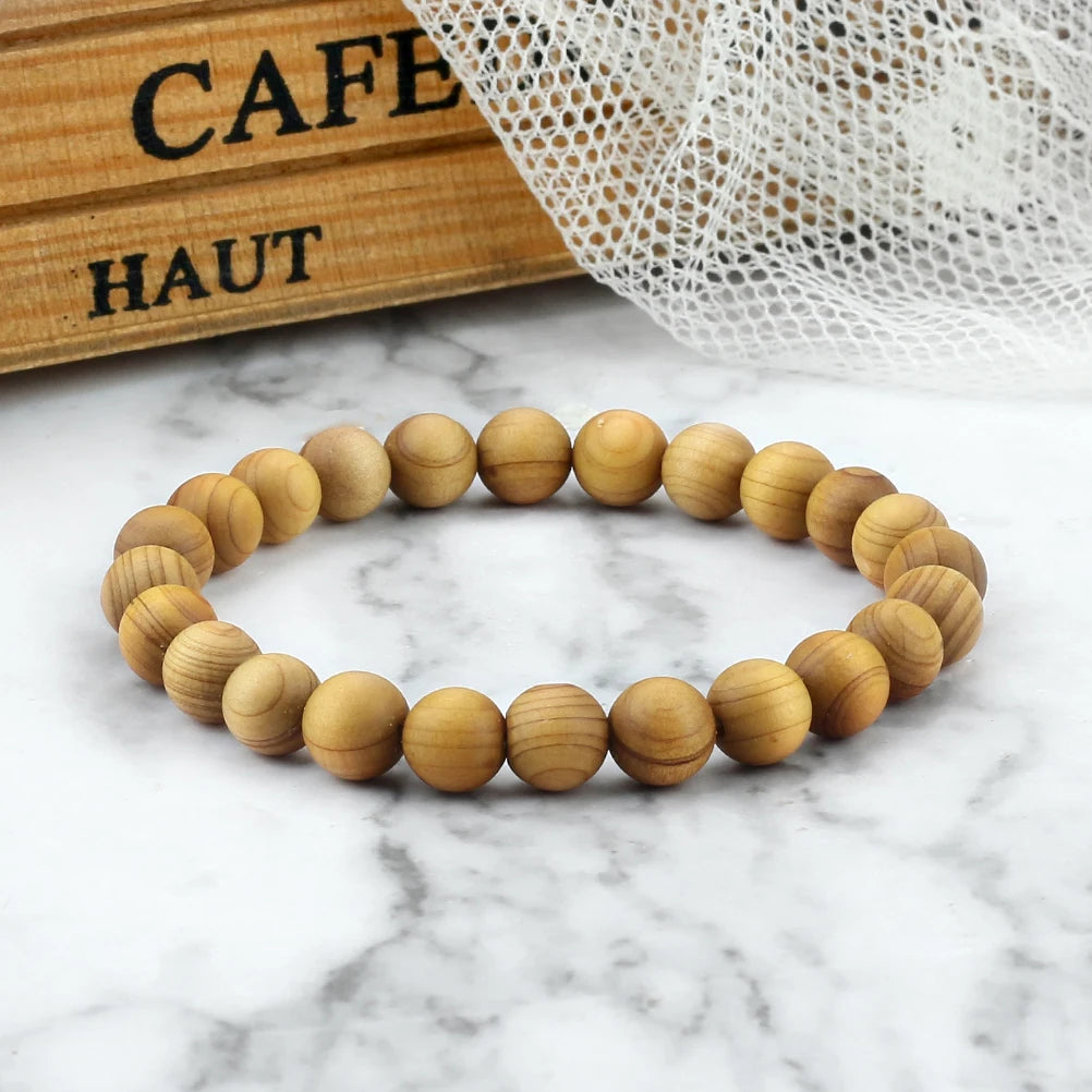 Zen Fokus Holzarmband im Fokus