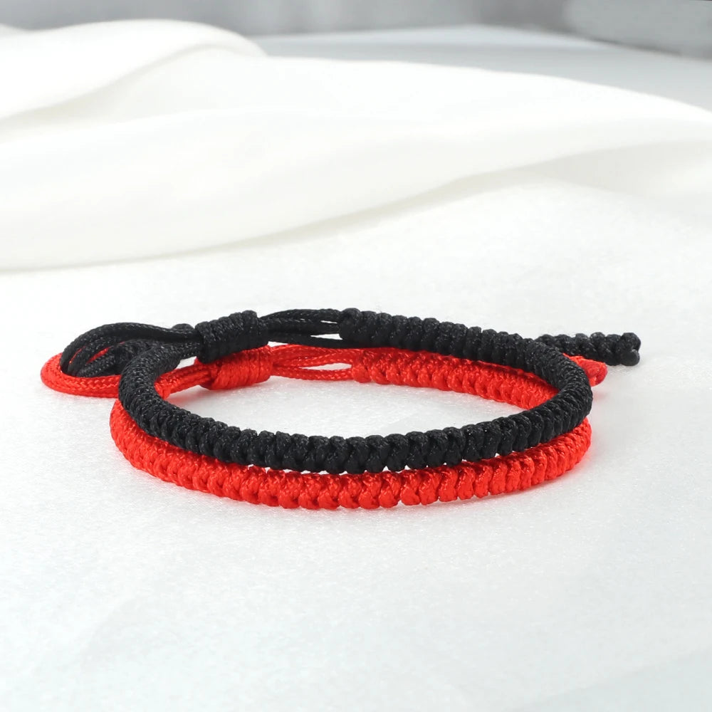 Zen Harmony – Handgewebtes Gluecksarmband Rotschwarz Set